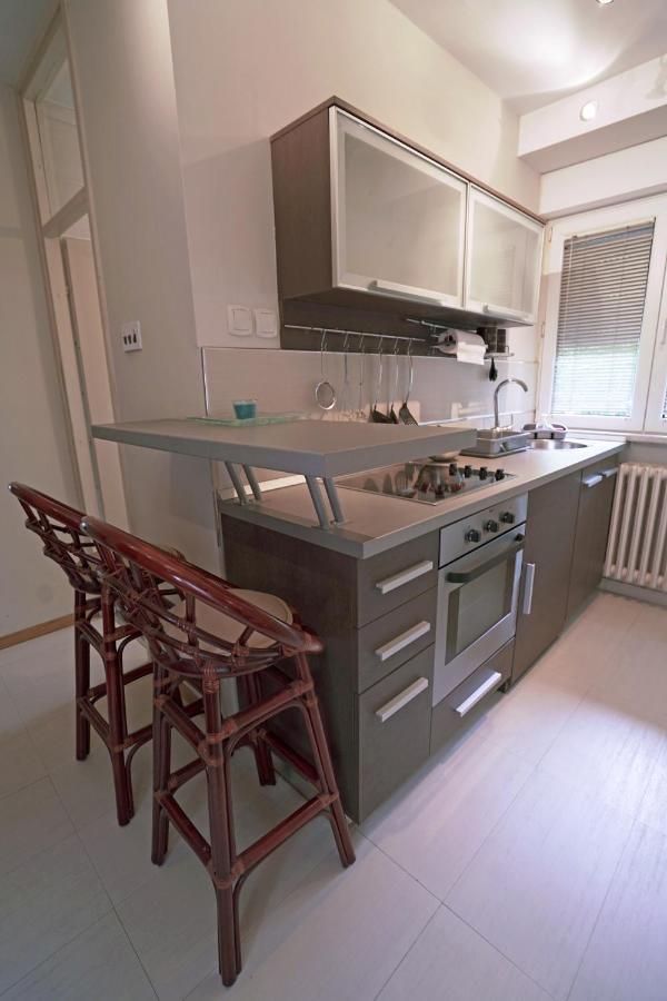 Ratan Apartamento Belgrado Exterior foto